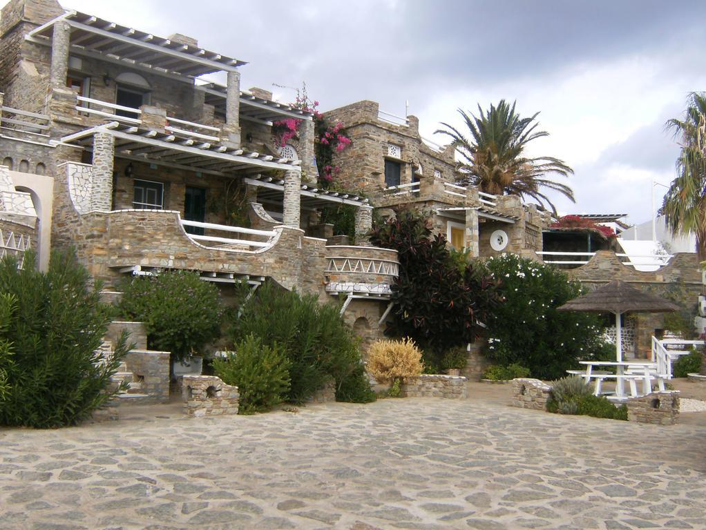 Artemis Apartment